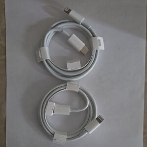 Apple White Lightning Charging Cables
